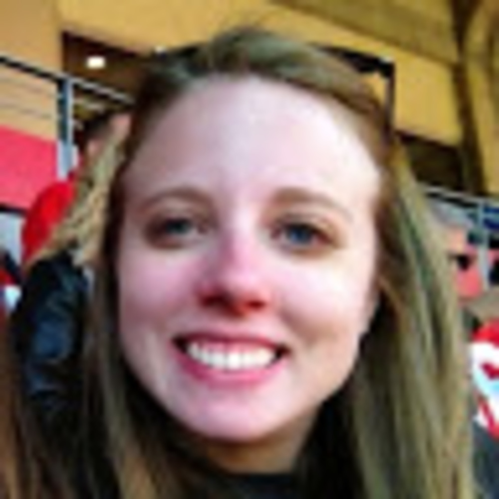 Meet your Posher, Nicole
